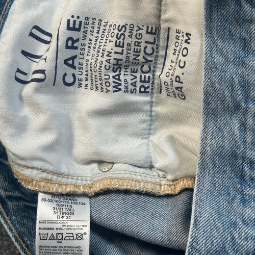 GAP Women's 31" 12 TALL Jean Denim Distressed Hem Shorts Jorts - Picture 3 of 7
