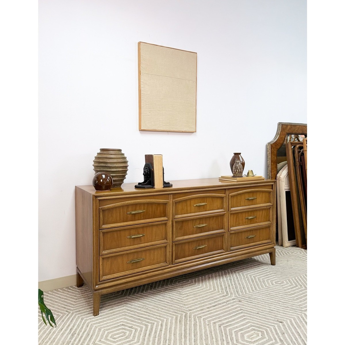 MCM Thomasville 9 Drawer Dresser Walnut w/ Glass Top Vintage USA Mid Century | eBay MCM Thomasville 9 Drawer Dresser Walnut w/ Glass Top Vintage USA Mid Century | eBay