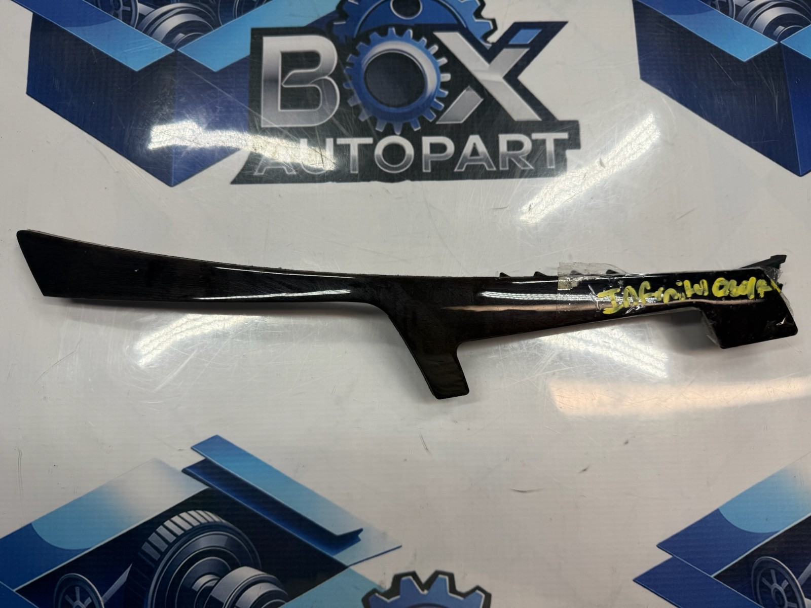 2014-2019 INFINITI Q50 DASHBOARD RIGHT SIDE AIR VENT COVER PANEL TRIM OEM