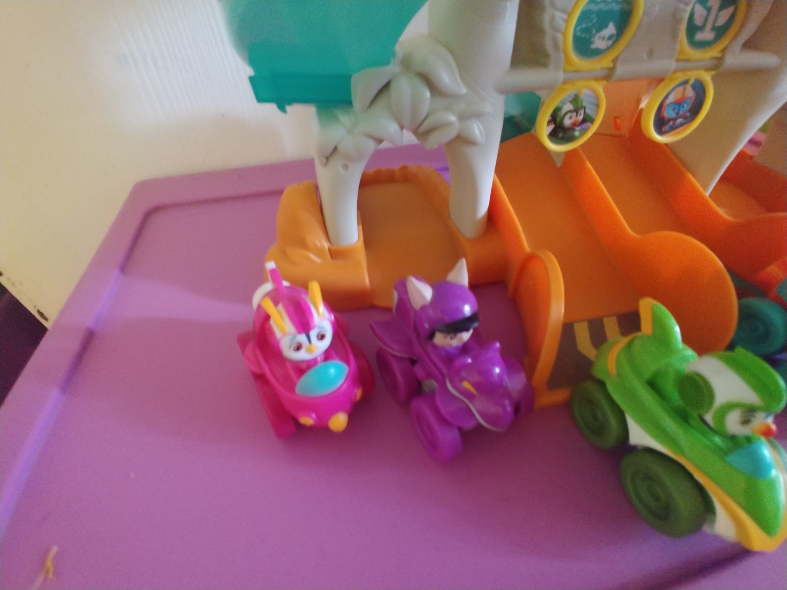 Nickelodeon Nick Jr Top Wing Mission Ready Track with Race Cars