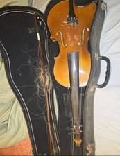 Vintage Antonius Stradivarius Copy Violin Made in Czechoslovakia w/ Bow Case AS