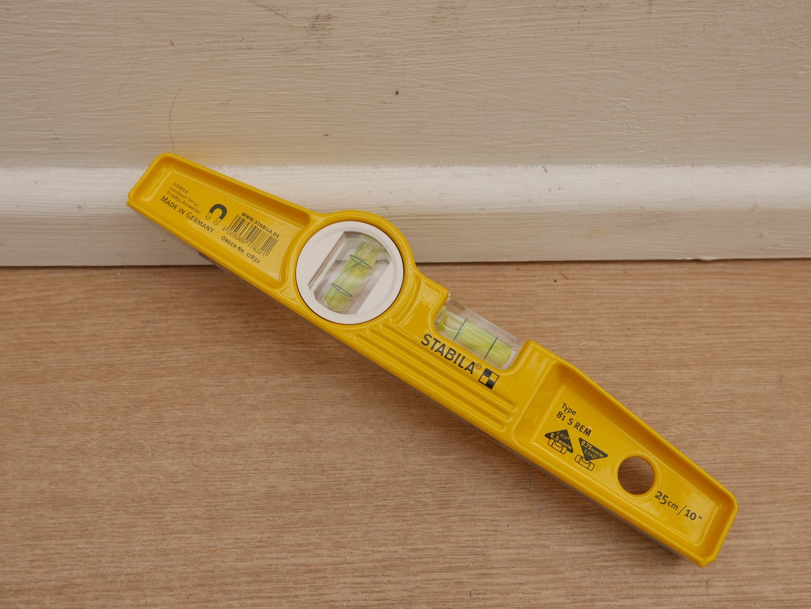 STABILA 81SREM 10"" 25CM RARE EARTH MAGNETIC SCAFFOLDERS SPIRIT LEVEL 17832