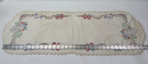 Vintage Embroidered Dresser Scarf Table Runner 37” x 13” Flowers Fruit Handmade - Picture 5 of 12