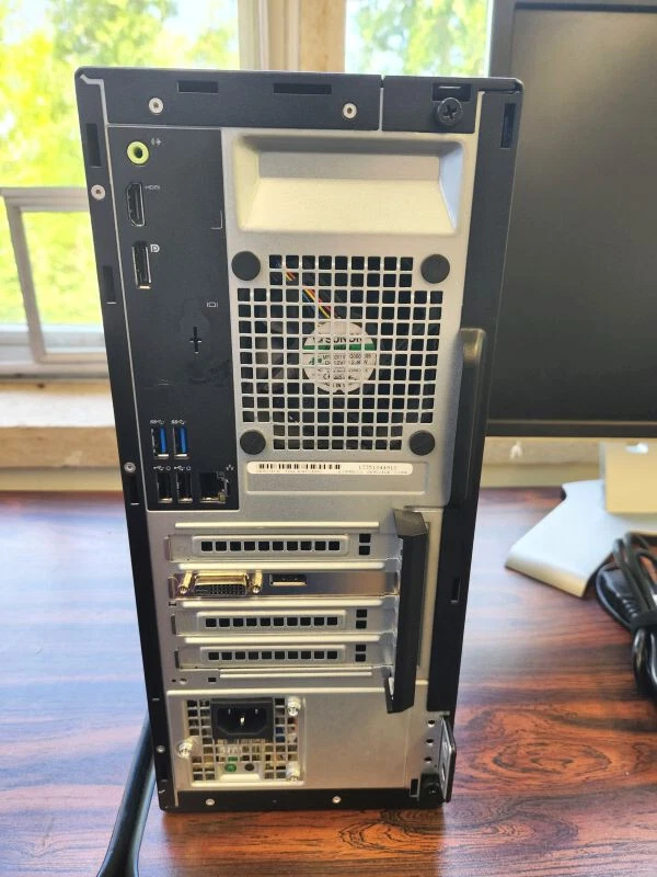 Dell OptiPlex 3040 Bundle Win 10 Pro 16BG RAM 500GB SSD Monitor, Keyboard, Mouse - Image 3 of 3