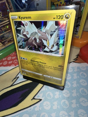 Kyurem 116/203 - Evolving Skies - Holo - NM - Picture 3 of 3