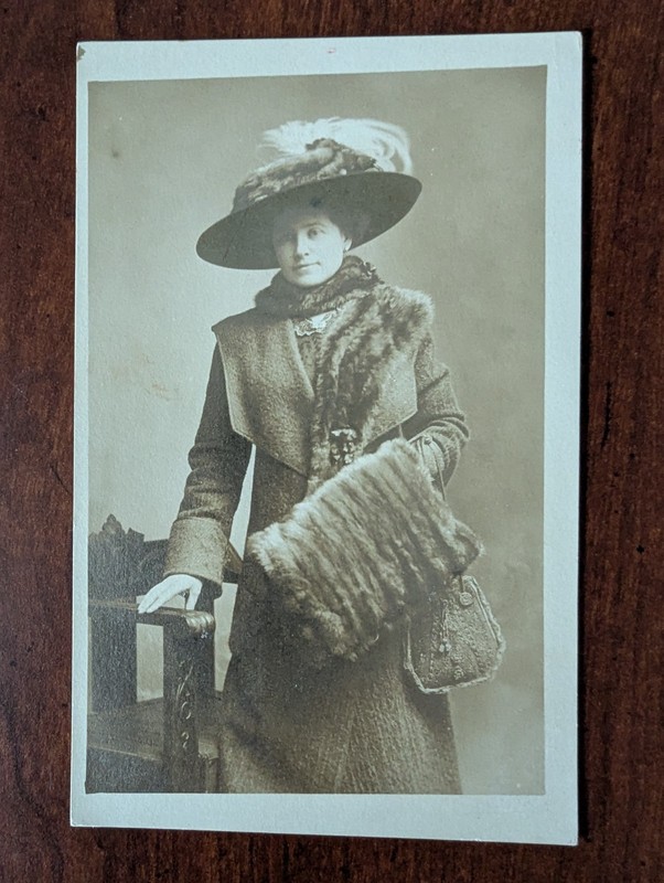 Antique RPPC real photo postcard wealthy woman lady fashion hat fur portrait