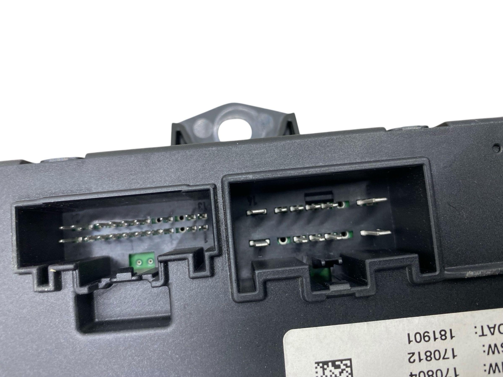 2017-2022 MASERATI LEVANTE REAR TAILGATE LIFTGATE CONTROL MODULE 670104525 OEM
