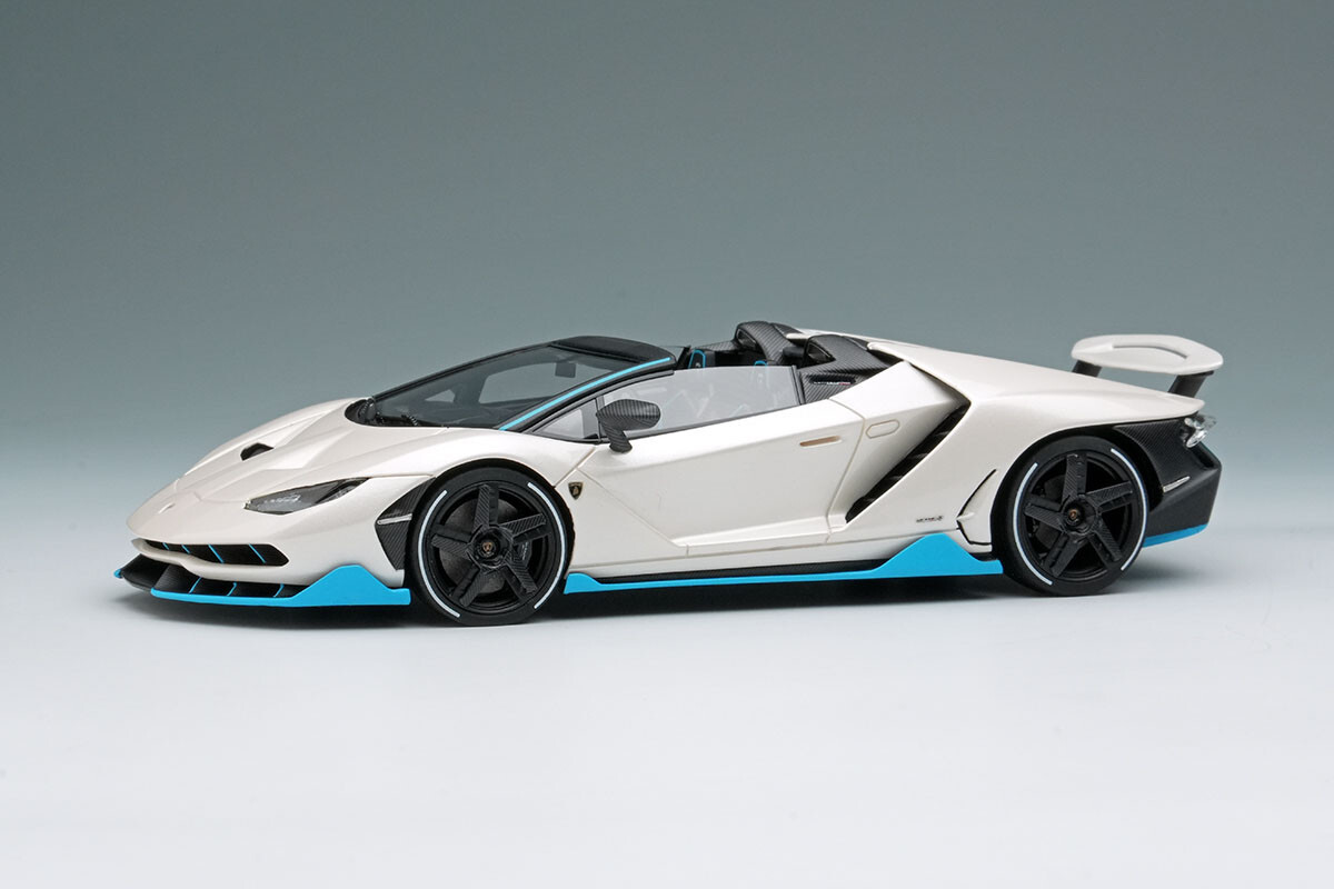 EIDOLON 1/43 Lamborghini Centenario Roadster LP770-4 2016 Белый EM783B