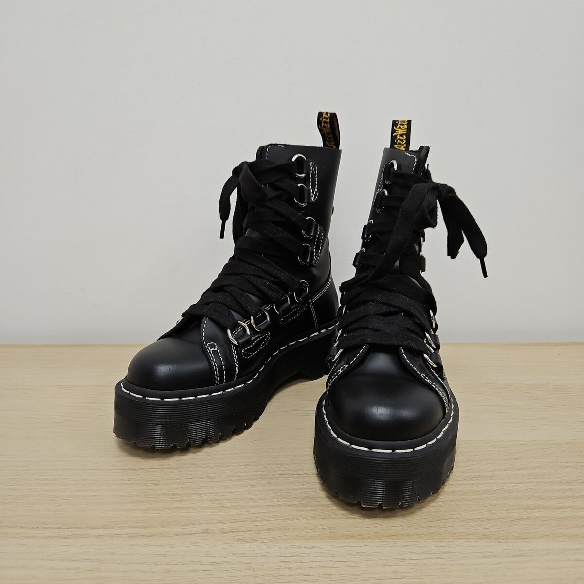 Dr Martens Jadon XL Max Platform Chunky Black Smooth Leather Dr Martens Jadon XL Max Platform Chunky Black Smooth Leather