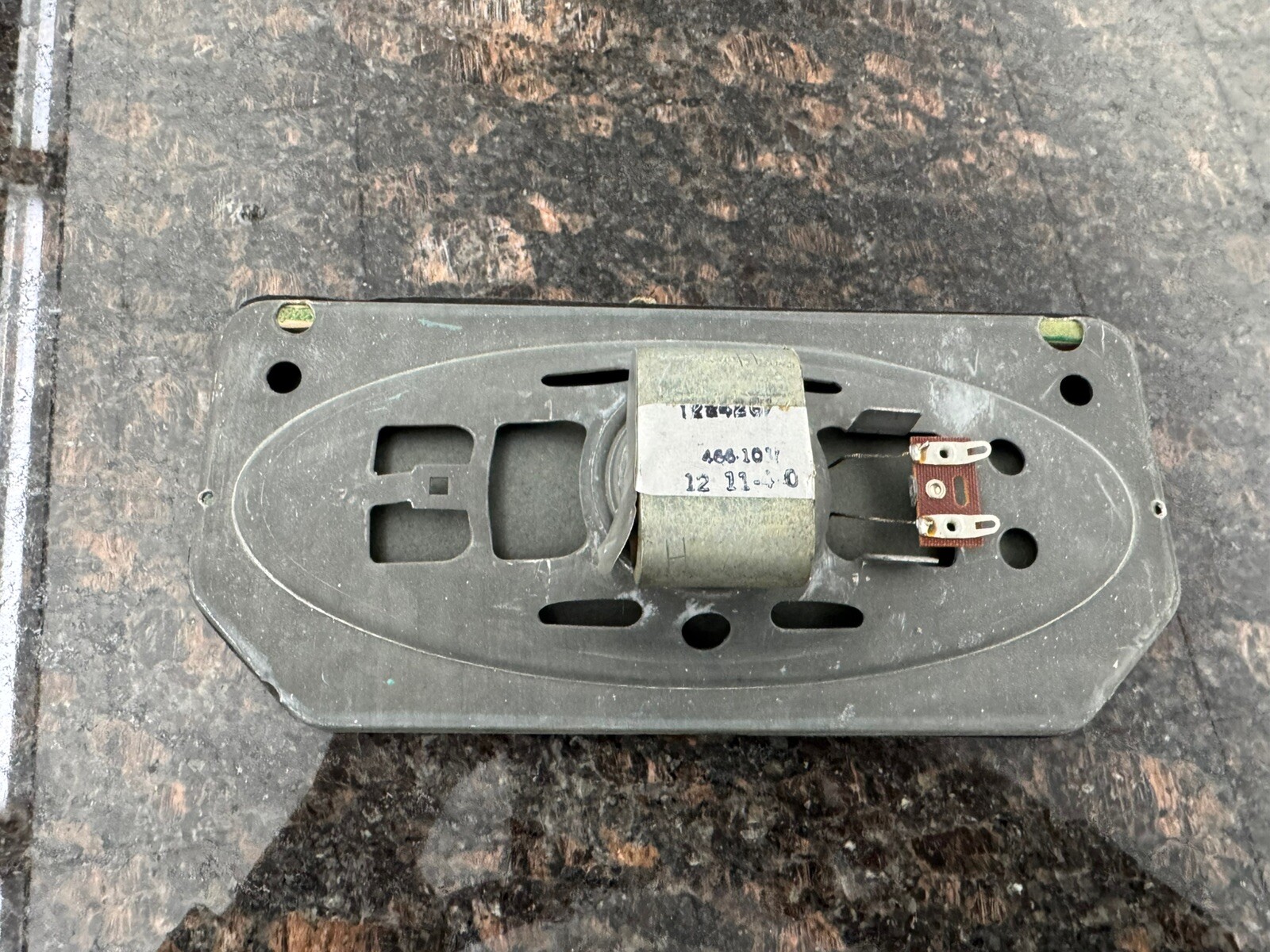NOS Delco 4x10 Dash Speaker For 1971-76 Chevy Nova – OEM #7933961, USA Made