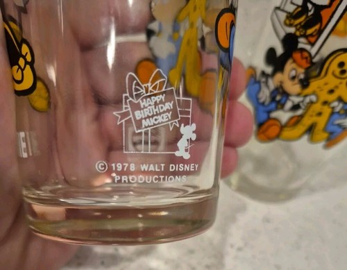 2 x 1978 Walt Disney PEPSI Collectors Series MINNIE MOUSE Happy Birthday Mickey - Picture 4 of 6
