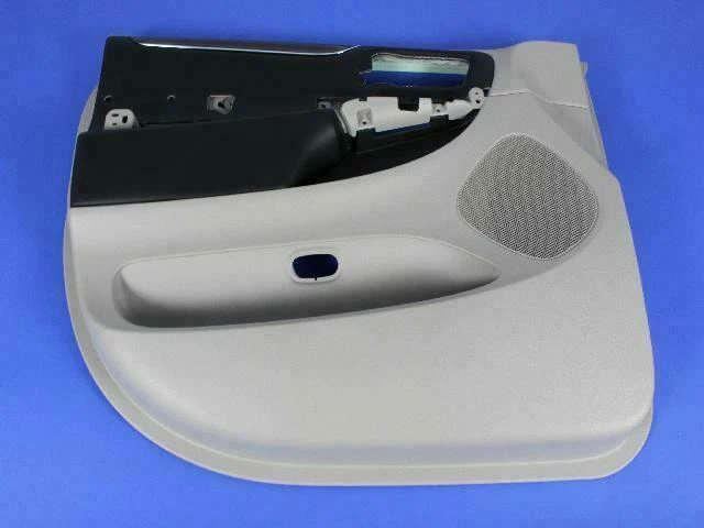 Panel de moldura de puerta izquierda genuino Mopar 2011-2016 Chrysler Town & Country 1UX71BD1AA Foto 2 de 4