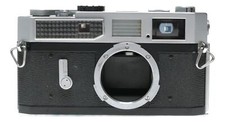 Canon Model 7 chrome vintage film camera 35mm rangefinder with case