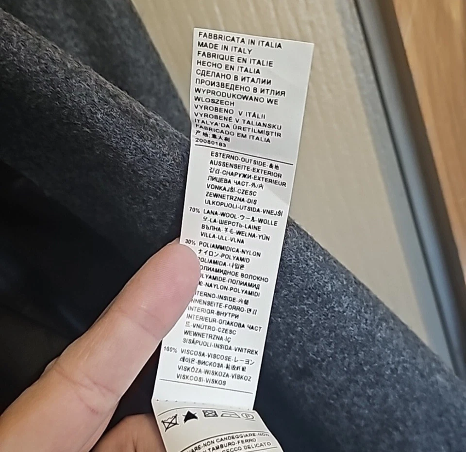 United Colors of Benetton blazer size 44 in italy= size 12 in U.S. - Image 4 of 4