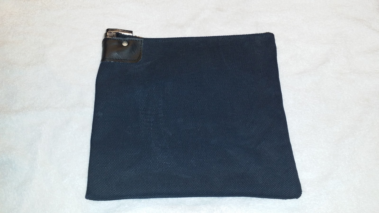 1 Black Heavy Canvas Locking Bank Deposit Bag Deluxe Pop Up Lock and 2