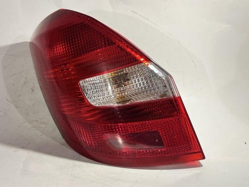 Skoda Fabia 2 (5J) Limo Rückleuchte Heckleuchte Hinten Links / 5J6945095