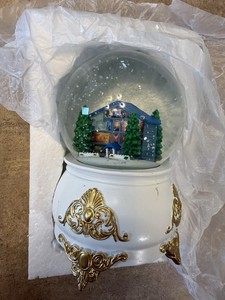 Taylor Swift Lover Snow Globe | eBay