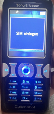 Sony Ericsson Cyber-shot Handy Candy Bar, Schwarz/Silber, 2,0 MP, 8 MB, Kamera