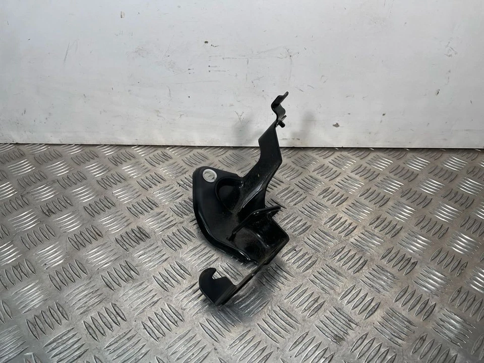 PIEZA INTERIOR MERCEDES-BENZ A45 AMG 2017 A1769200224 LIQ12445 Foto 3 de 4