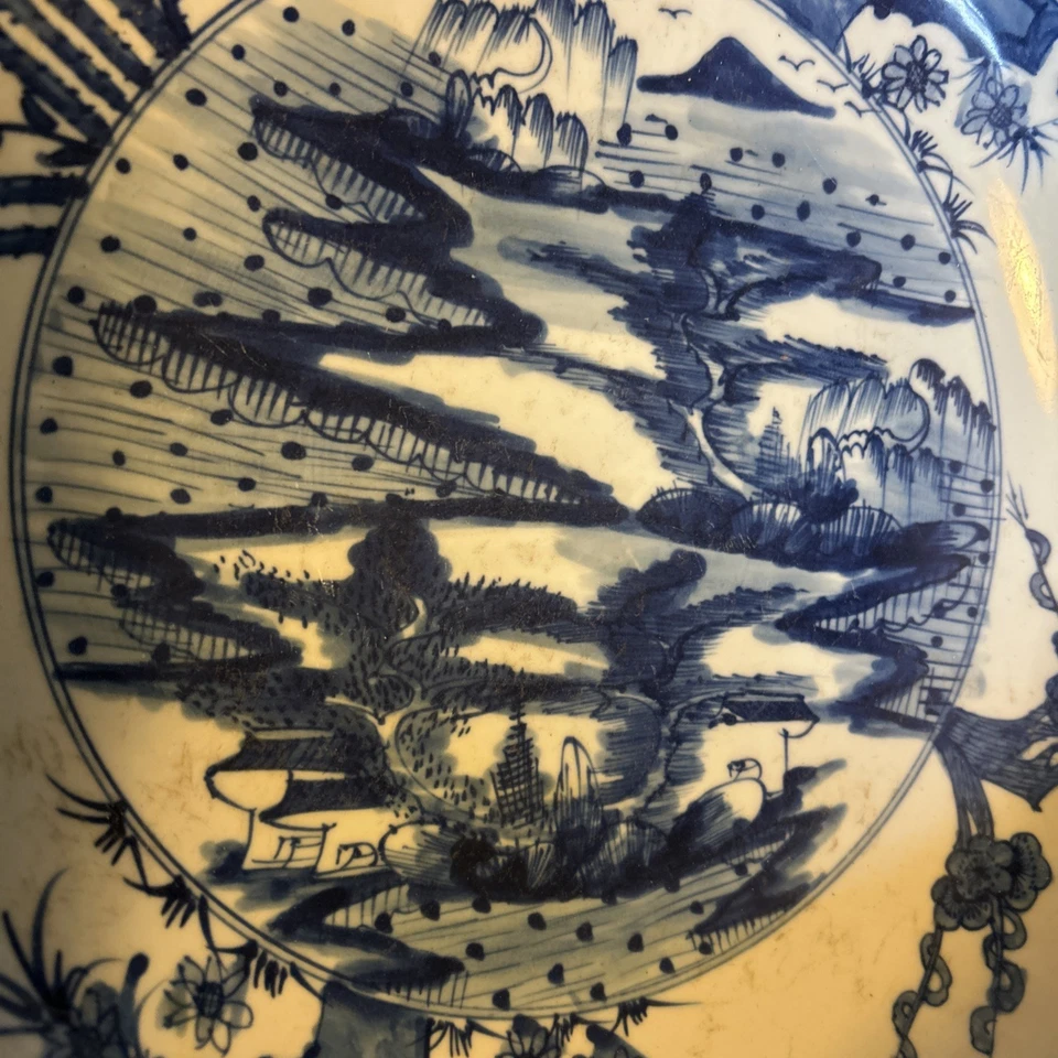 "Antiguo cuenco chino 15""x5"" de colección azul y blanco dinastía Ming similar dragón trasero" Foto 2 de 4