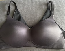 Cacique Lightly Lined No-Wire Bra Size 44C