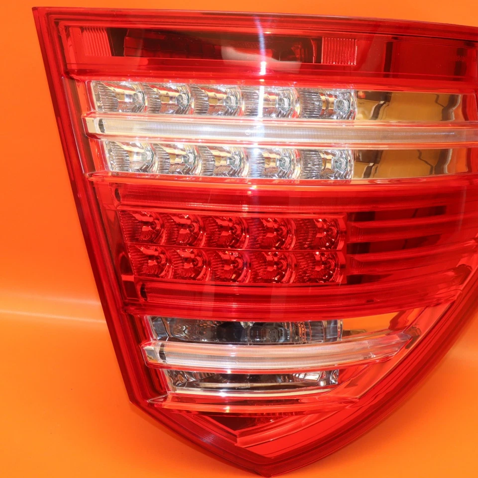 MERCEDES BENZ GL450 TAIL LIGHT LEFT DRIVER 2010 2011 2012 A1648203564 BAD LEDS - Image 3 of 4