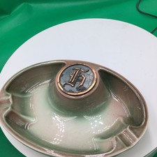 VTG Ceramic ASHTRAY "THE HYDE PARK NO.1950 Made in USA - Green - 8.5"W