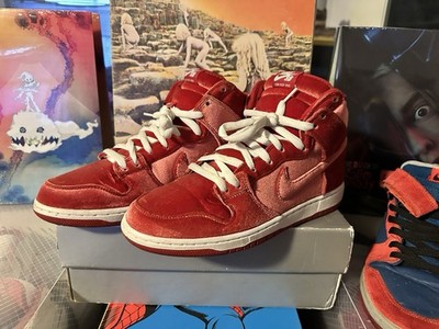 Size 10.5 - Nike SB Dunk PRM High Red Velvet