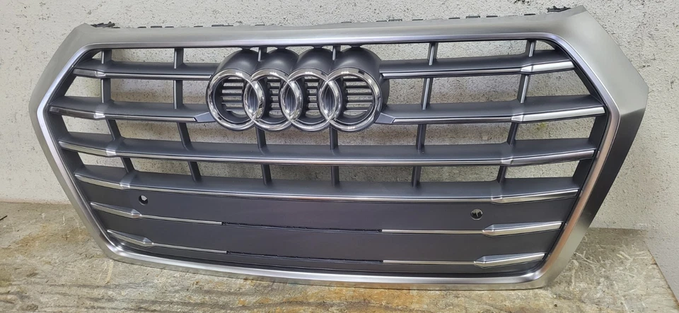 2018-2020 AUDI Q5 GRILLE OEM USED *DC9272 Foto 3 de 4