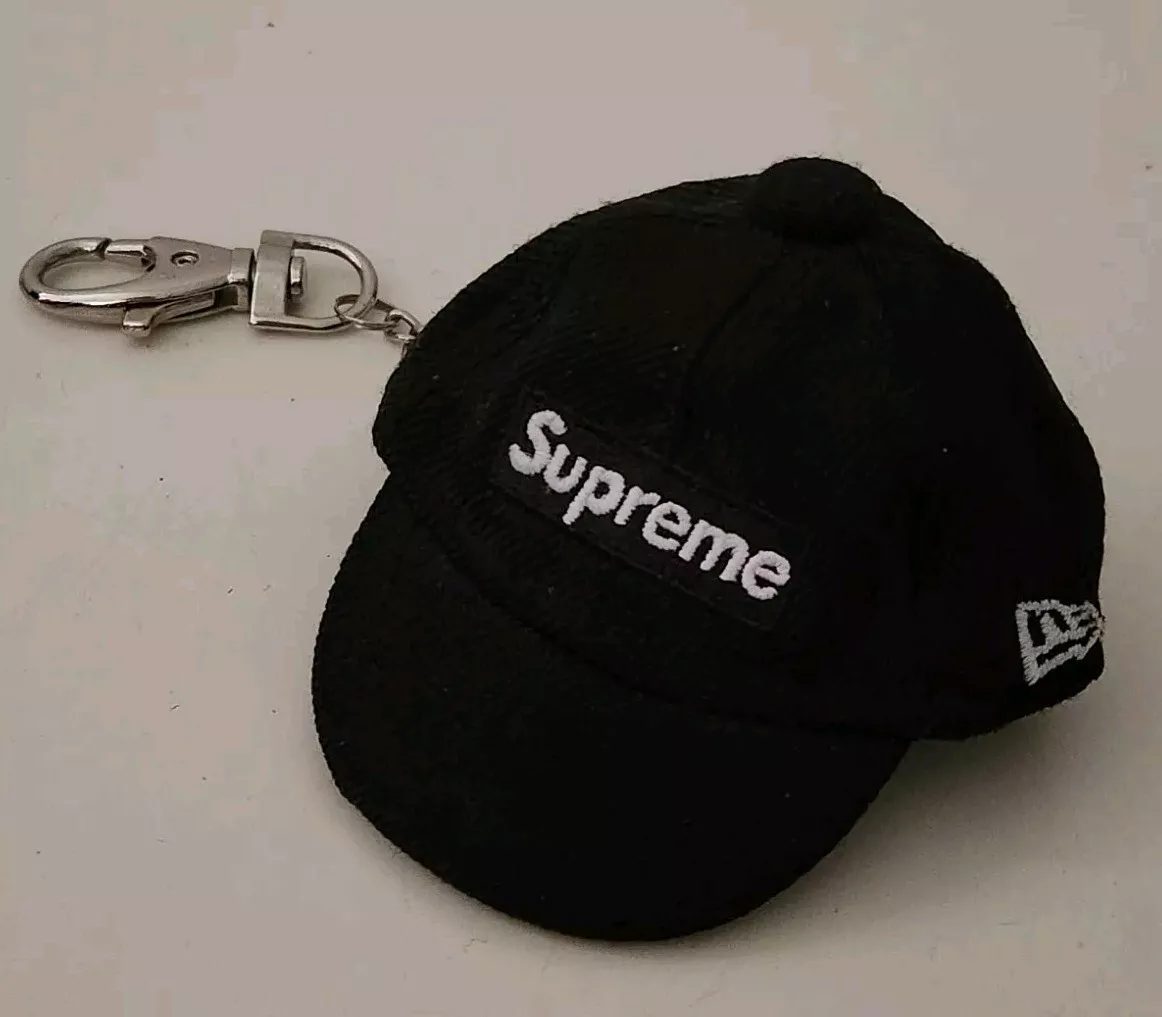 FW14 Supreme New Era keychain Cap keyring Very Rare Vintage 2014 Wool Hat