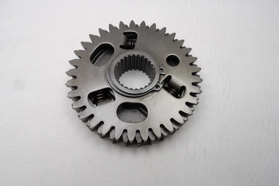 本田 VF750 VF75C 麦格纳原始设备制造商发动机零件主驱动齿轮 23110-ML7-010 — 第 2/4 张图片