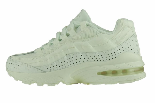 nike trainers size 4 sale