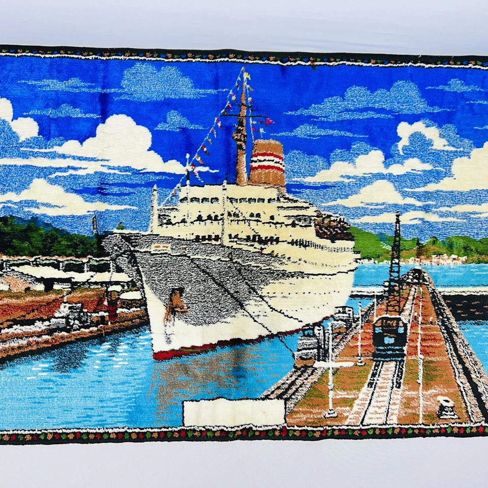 RARO Tapiz de Pana Vintage Colgante de Pared 40" x 20" Escena de Barco Europeo Foto 3 de 4