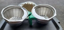 Lot of 2 BUNN 32643 filter smart funnel Coffee, Tea Brewer w/filters, Green hndl