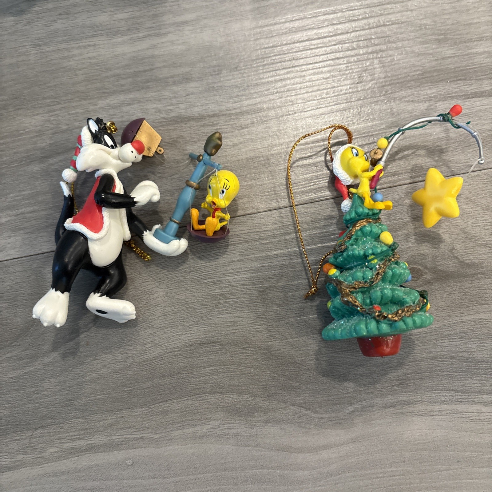 Lot Of 2 Vintage 90s Looney Toons Christmas Ornaments Trevco Tweety Sylvester 