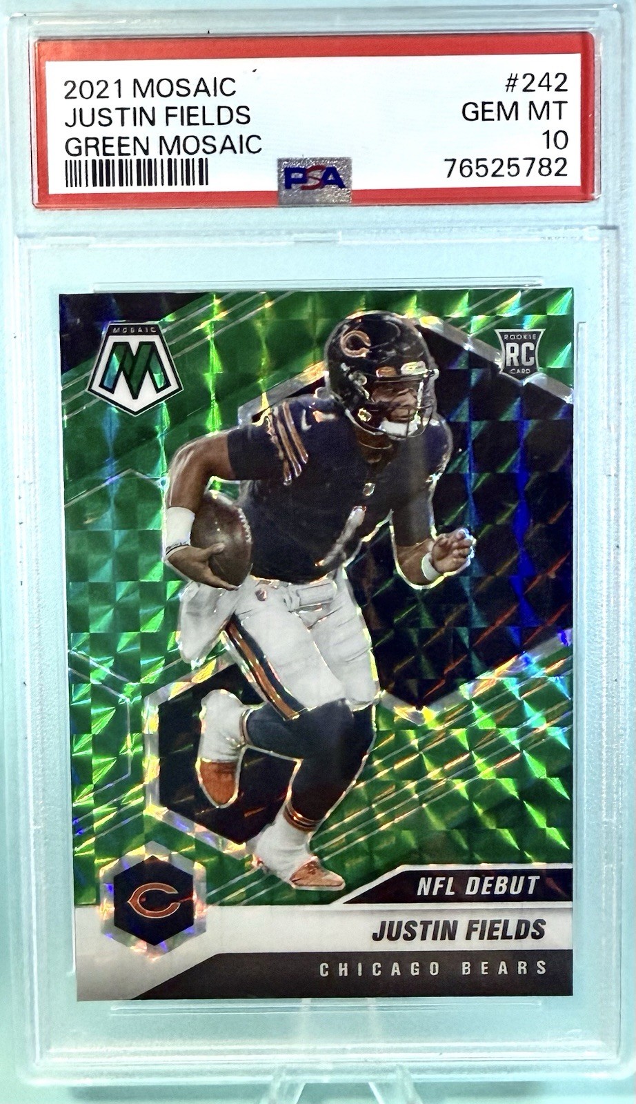 Justin Fields PSA 10 ! 2021 Panini Mosaic NFL Debut Mosaic Green Prizm #242 RC