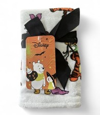 DISNEY Winnie The Pooh Tigger Halloween Hand Towels Set Of 2 NWT