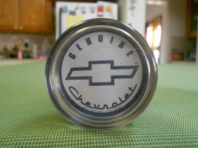 white Chevrolet w/ bowtie steering wheel spinner suicide knob brodie nicker knob