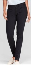 Universal Thread Women's Mid-Rise Whisked Skinny Jeans in Black Size 00/24R