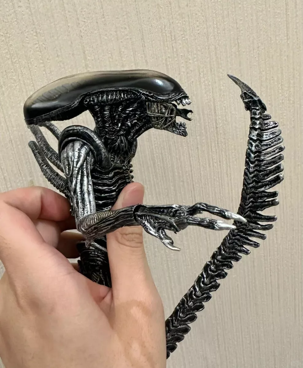 NEW NECA Aliens Warrior Series 7 AVP Black Xenomorph 7