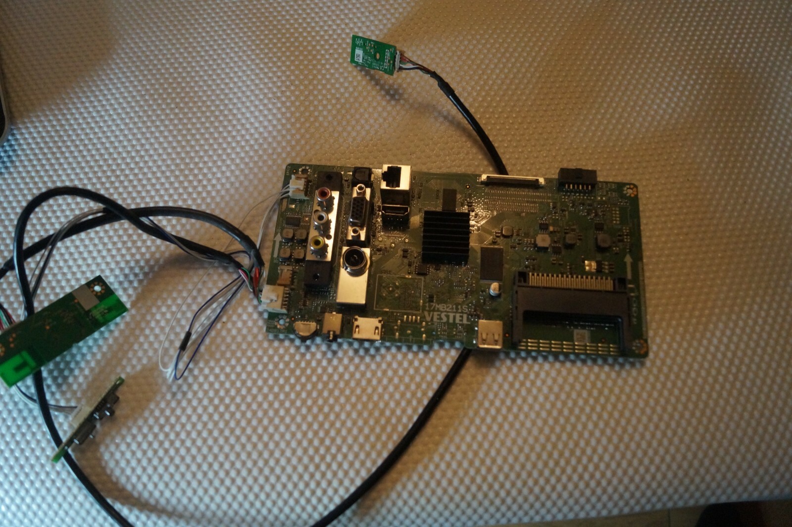 MAIN BOARD 17MB211S 23595602 FOR 32"" POLAROID P32FPA0119A TV , VES315UNDA-2D-N21