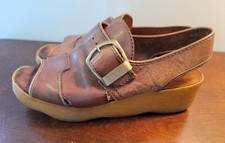 Vtg 70s Famolare Get There Groovy Wavy Cognac Brown Leather Platform Sandal 7