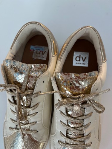 NEW! Dolce Vita Women Shoes Gold Distressed Leather Sneakers Size 9.5 - Picture 5 of 11