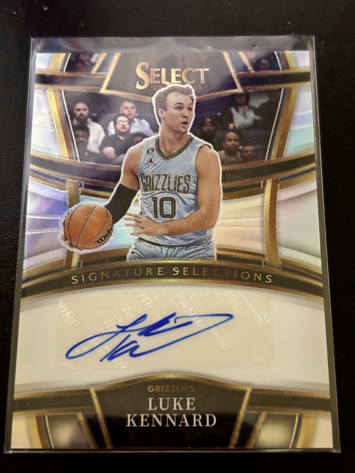 Luke Kennard 2022-23 Select Signature Selections Silver Prizm Auto Grizzlies
