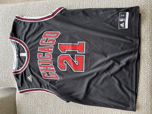 Jimmy Butler Chicago Bulls Basketball Jersey Size L Color Black