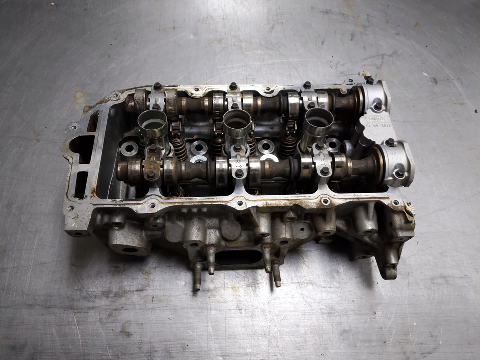 Правая головка блока цилиндров для газового Buick LaCrosse 3.6 12633959 12616 годов выпуска - Изображение 2 из 4