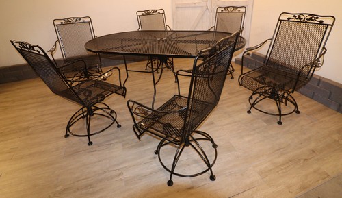 Meadow Craft "Dogwood" iron family patio set