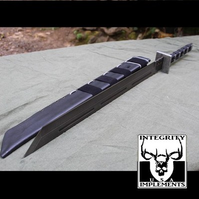 integrity implements Icarus Gen1 Mk2 in cpm3v steel custom handmade katana sword