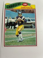 Vintage 1977 Topps Hall of Famer Dan Fouts # 274 in NM Condition.
