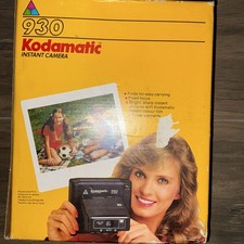 Vintage Kodak Kodamatic 930 Instant Camera In Box